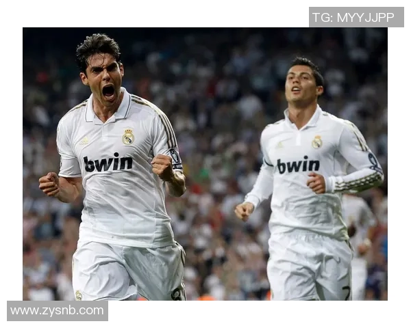 超好看的足球明星们的魅力与风采揭秘,谁是你心中的最佳球员 超好看的足球明星们的魅力与风采揭秘,谁是你心中的最佳球员