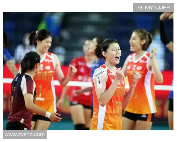 杨丽专访：从排球新星到传奇教练的成长之路与心路历程回顾